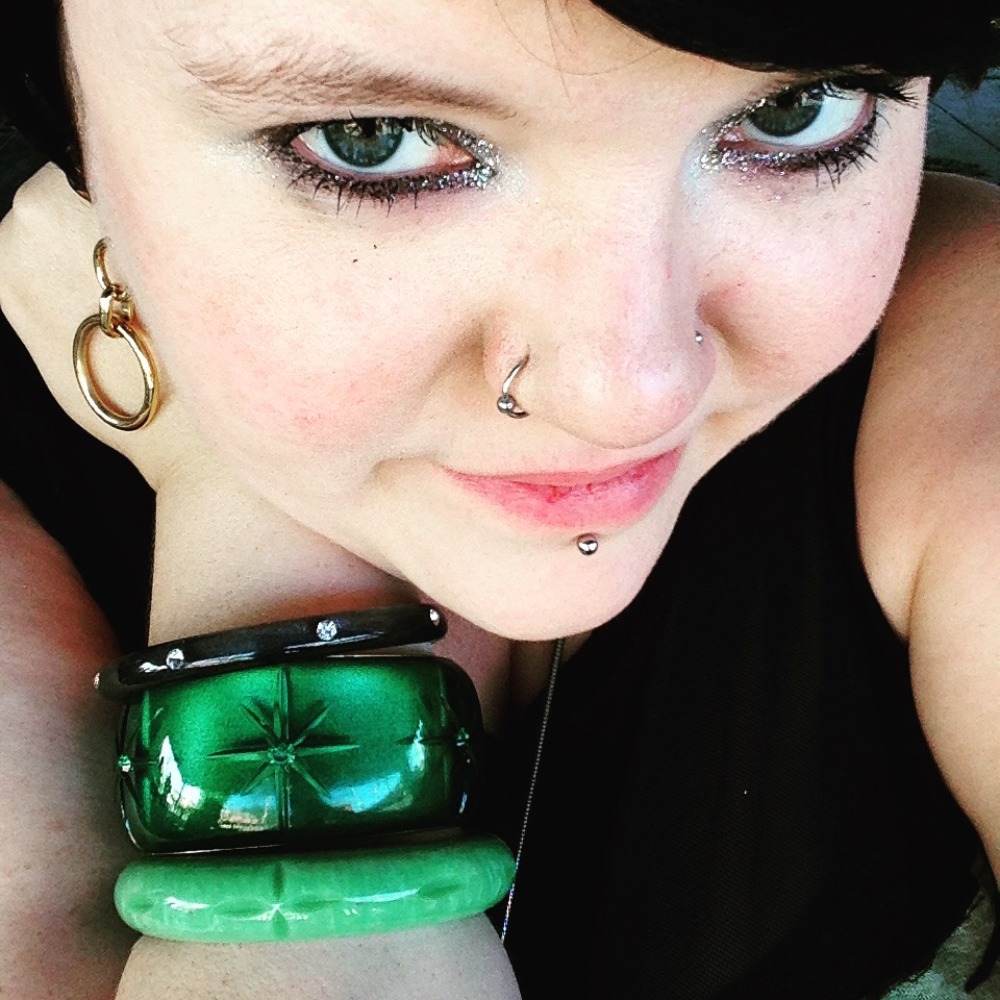 Meet your Posher, Jenny